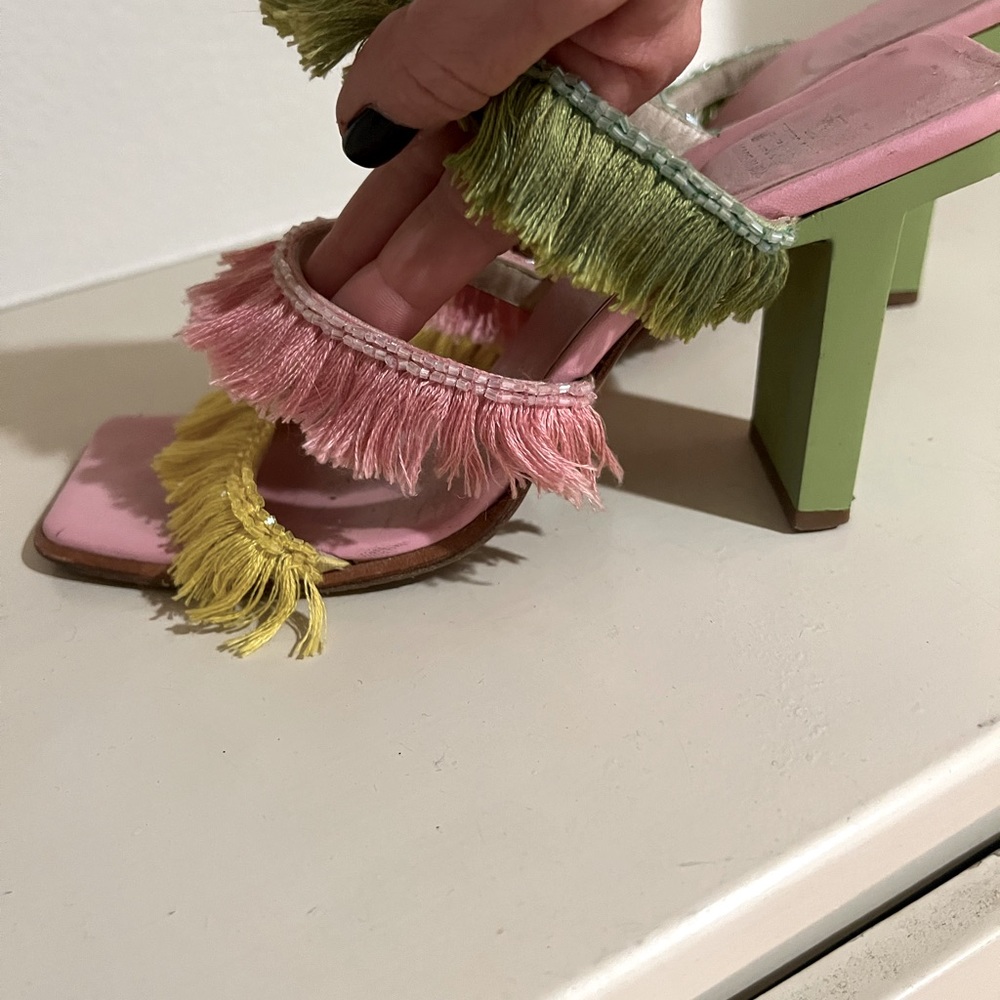 FENDI vintage 1990’s architectural heal. Pink Green statement heels